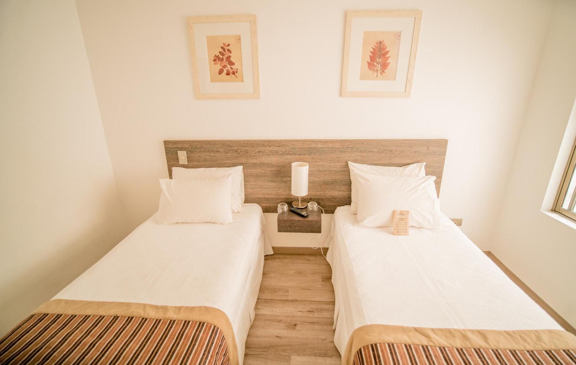 Hotel Terra إكيكي المظهر الخارجي الصورة
